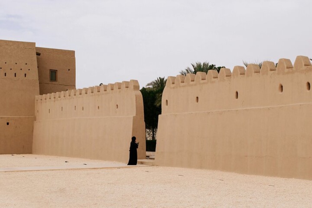 Hidden Gems of Oasis City | ®ExcursionMania