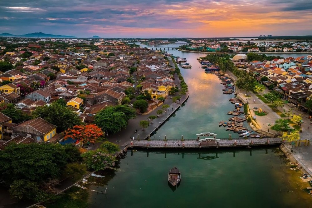 Lady Buddha, Marble Mountains, Coconut Jungle & Hoian City Tour | ®ExcursionMania