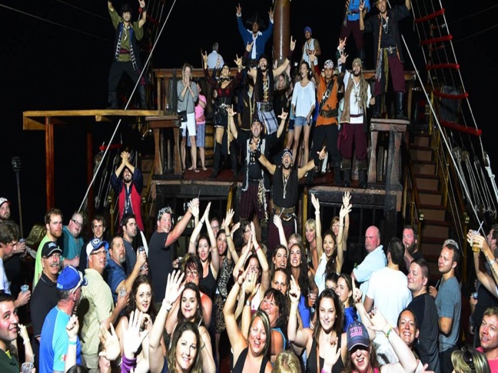 Marmaris Moonlight Pirate Party Boat | ®ExcursionMania