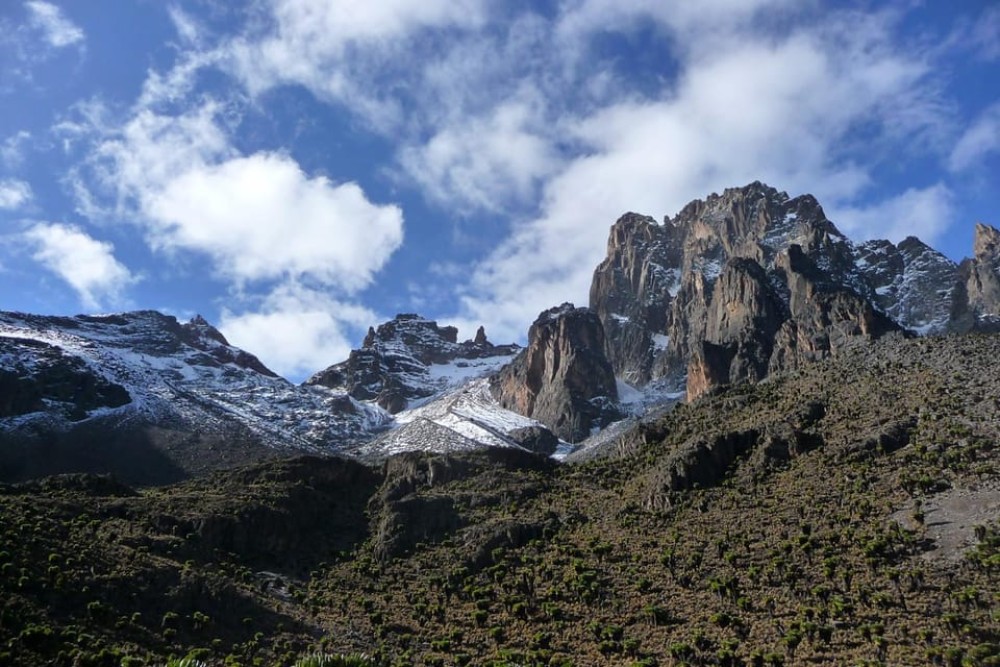 Mt Kenya: Full-day hiking tour from Nairobi | ®ExcursionMania