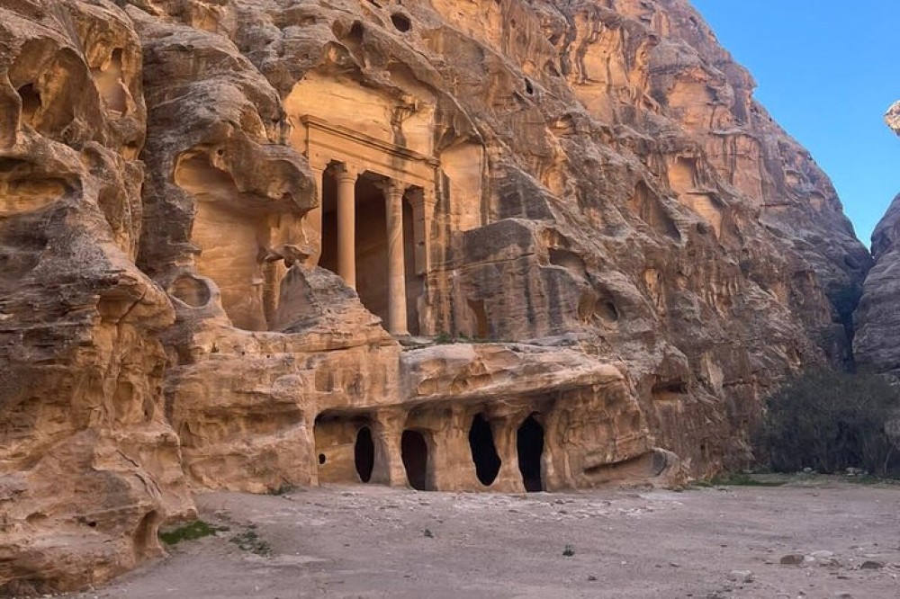 From Amman: Private full day Petra and Wadi rum | ®ExcursionMania