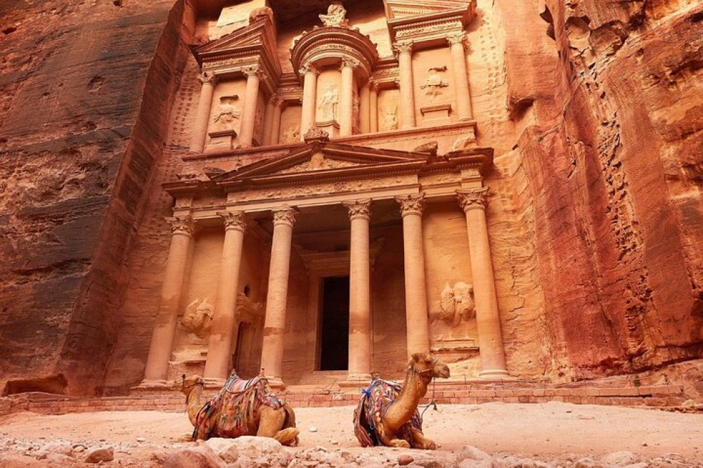 From Amman: Private full day Petra and Wadi rum | ®ExcursionMania