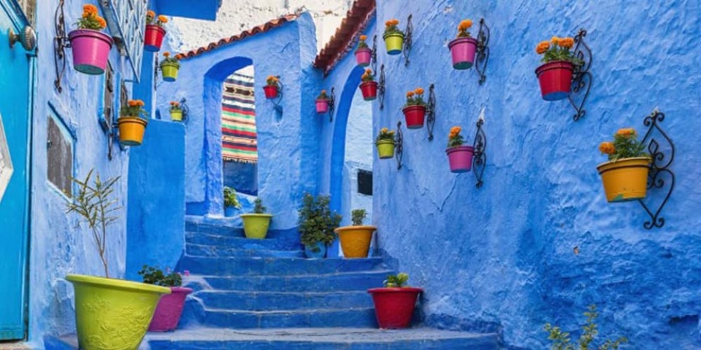 From Fes: Transfer to Tangier passing by Chefchaouen | ®ExcursionMania