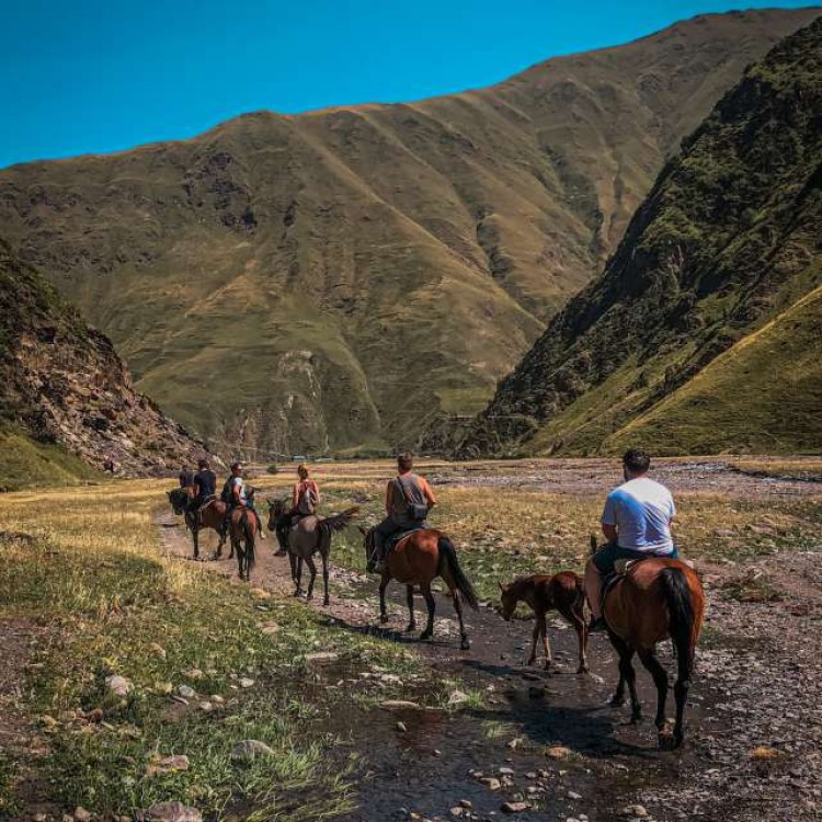 Horse Riding Tour in Kazbegi | ®ExcursionMania