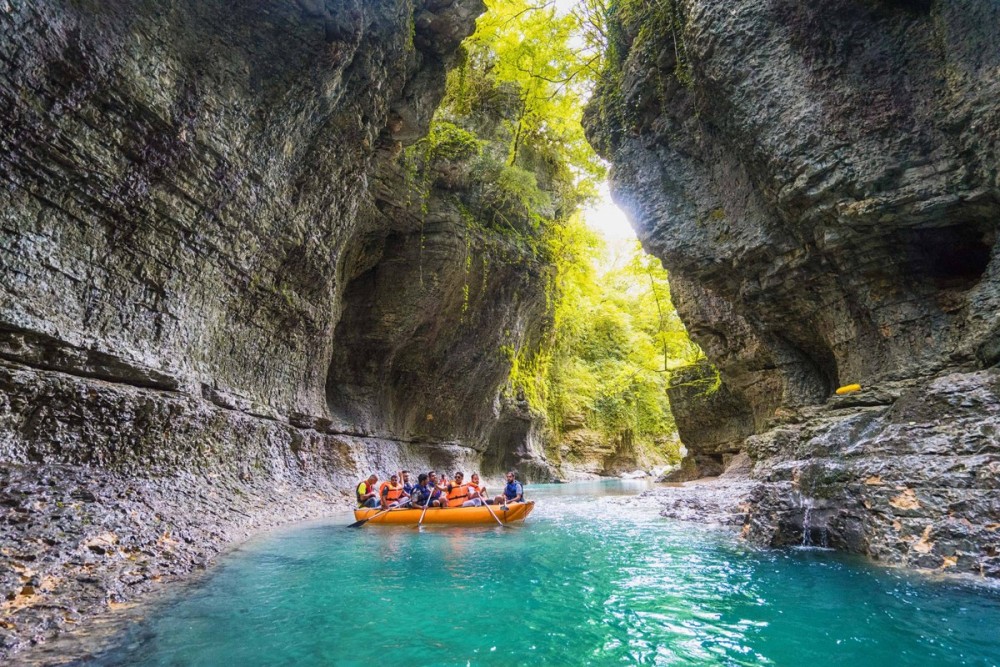 From Tbilisi: Kutaisi Canyons and Caves Full Day Tour | ®ExcursionMania