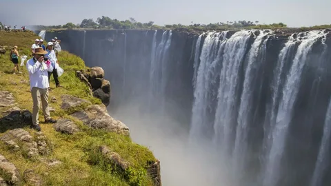 Guided Tour of the Victoria Falls - Scenic Photographic Tour | ®ExcursionMania