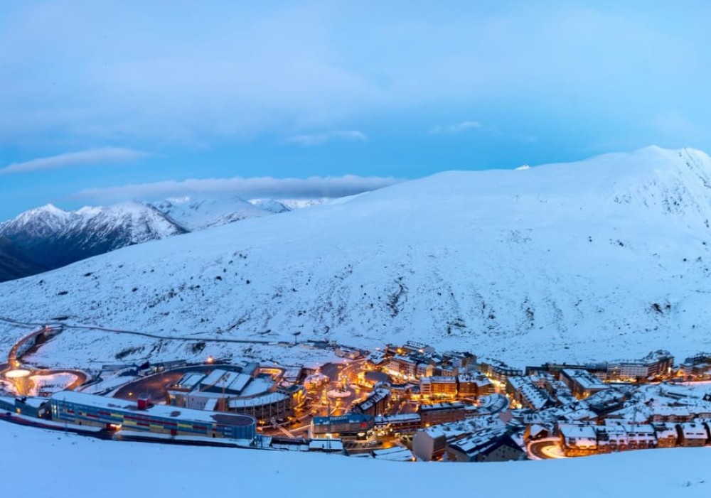 Tbilisi: Kazbegi & Highlights of Caucasus Mountains Day Trip | ®ExcursionMania