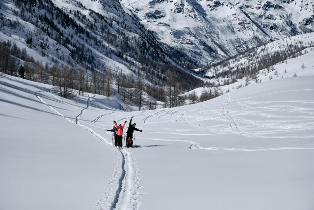 Tbilisi: Kazbegi & Highlights of Caucasus Mountains Day Trip | ®ExcursionMania