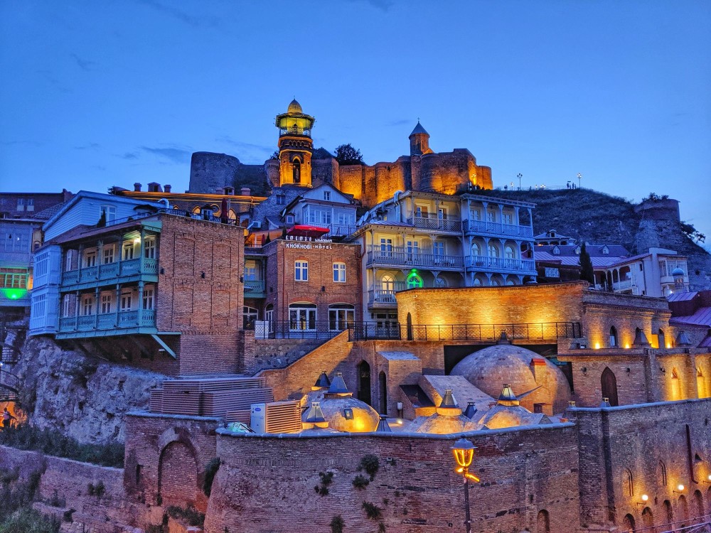 Tbilisi:Guided 3-Hour Walking Tour with 5 wine tastings | ®ExcursionMania