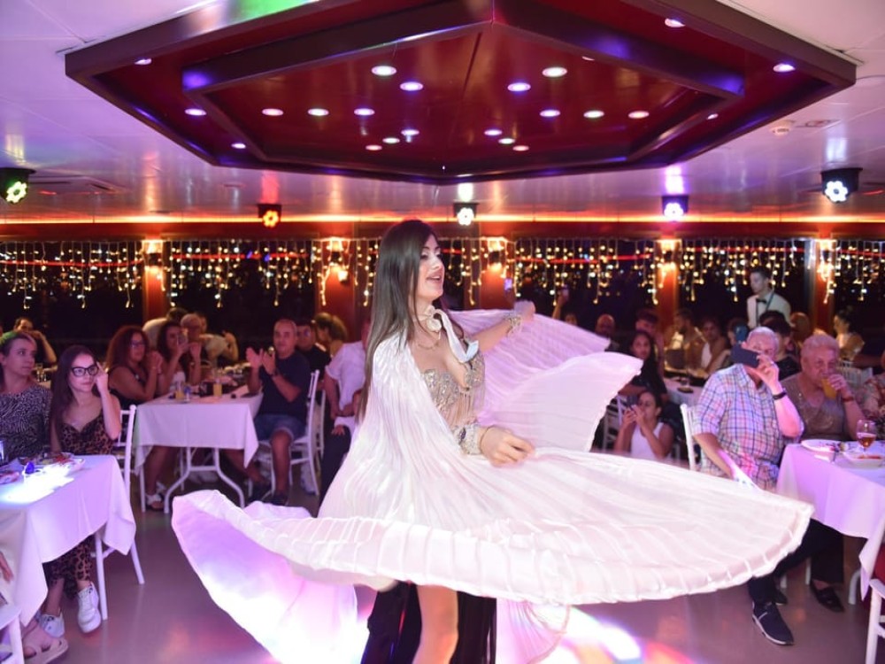 Bosphorus Night Cruise with Dinner & Live Performances | ®ExcursionMania