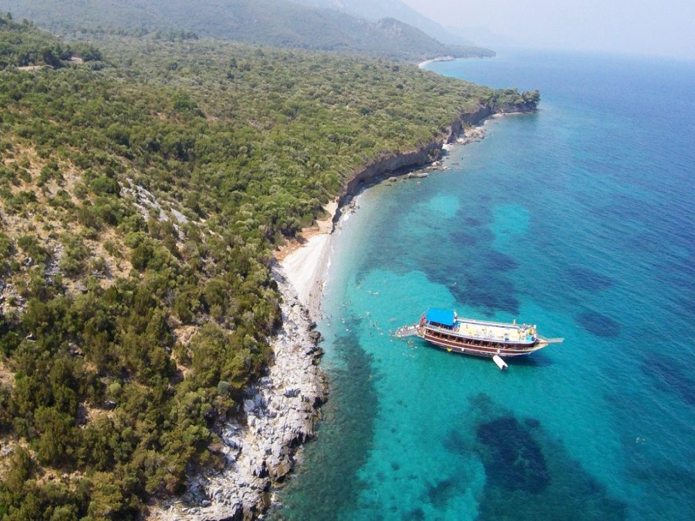 From Kusadasi: Full-Day National Park Jeep Tour with Lunch | ®ExcursionMania