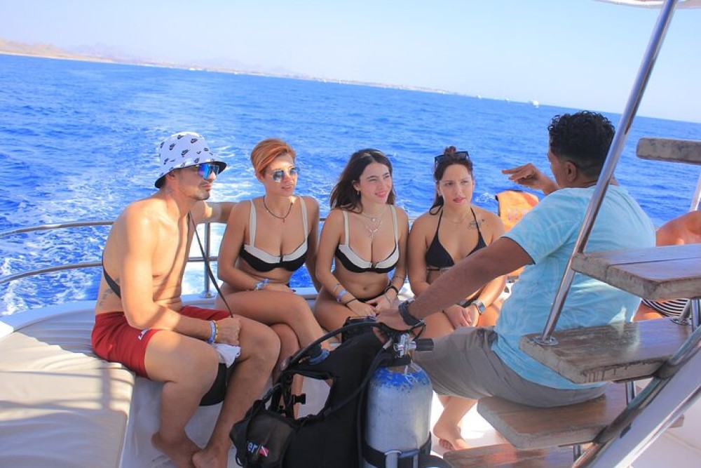 Ras Mohamed & White Island from Sharm El Sheikh by boat | ®ExcursionMania