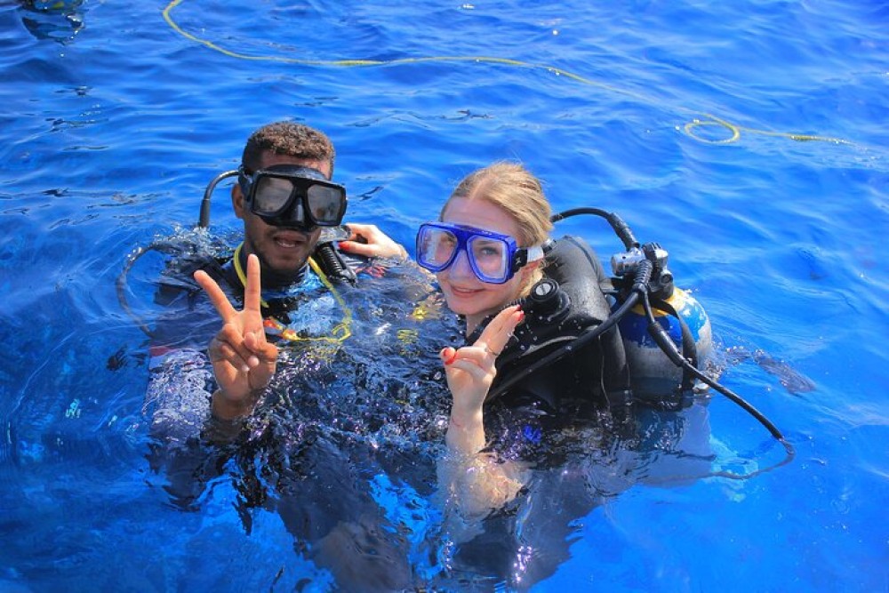 Ras Mohamed & White Island from Sharm El Sheikh by boat | ®ExcursionMania