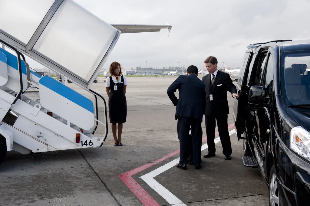 Livingstone: Airport Transfers | ®ExcursionMania