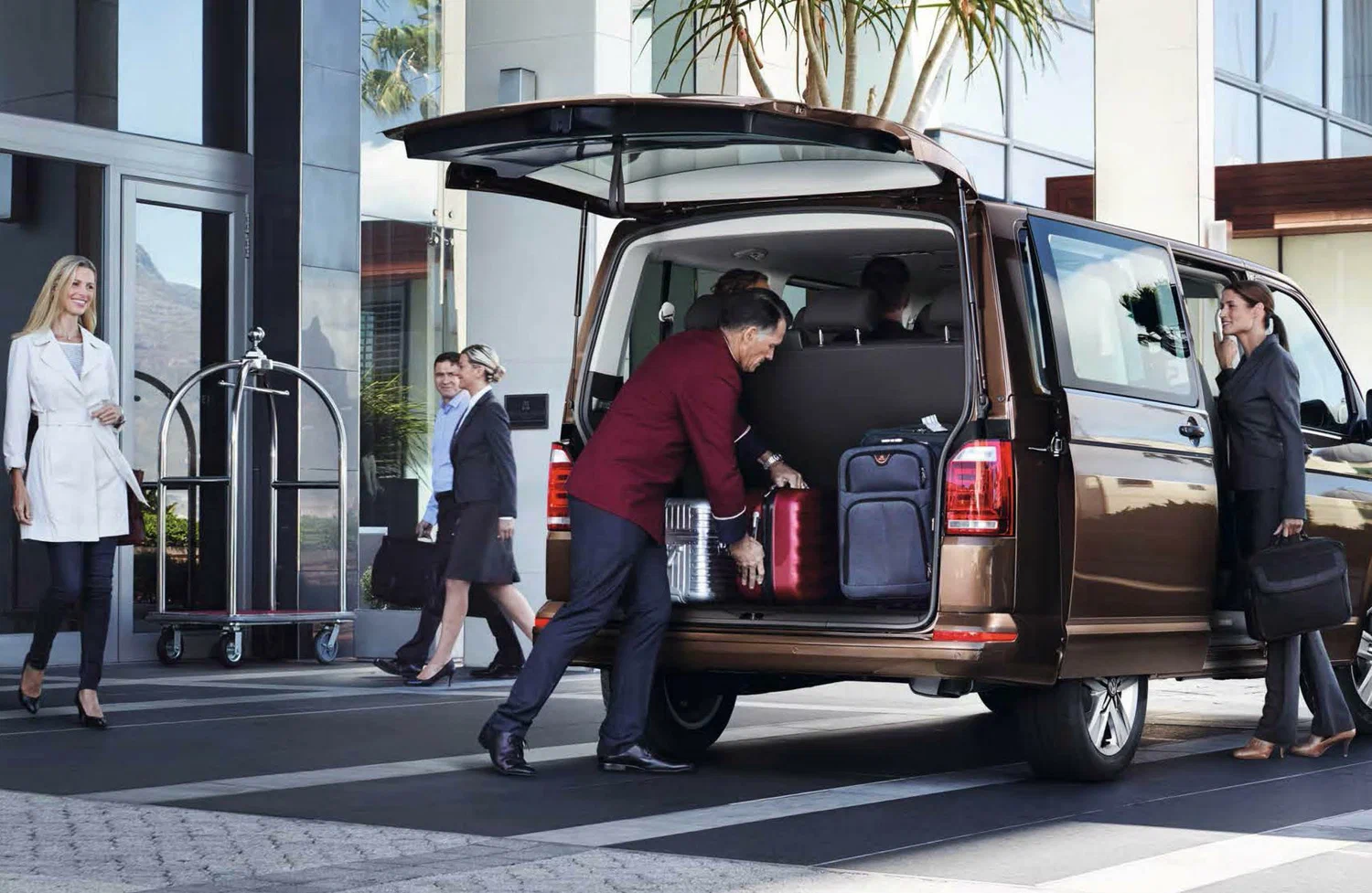 Livingstone: Airport Transfers | ®ExcursionMania
