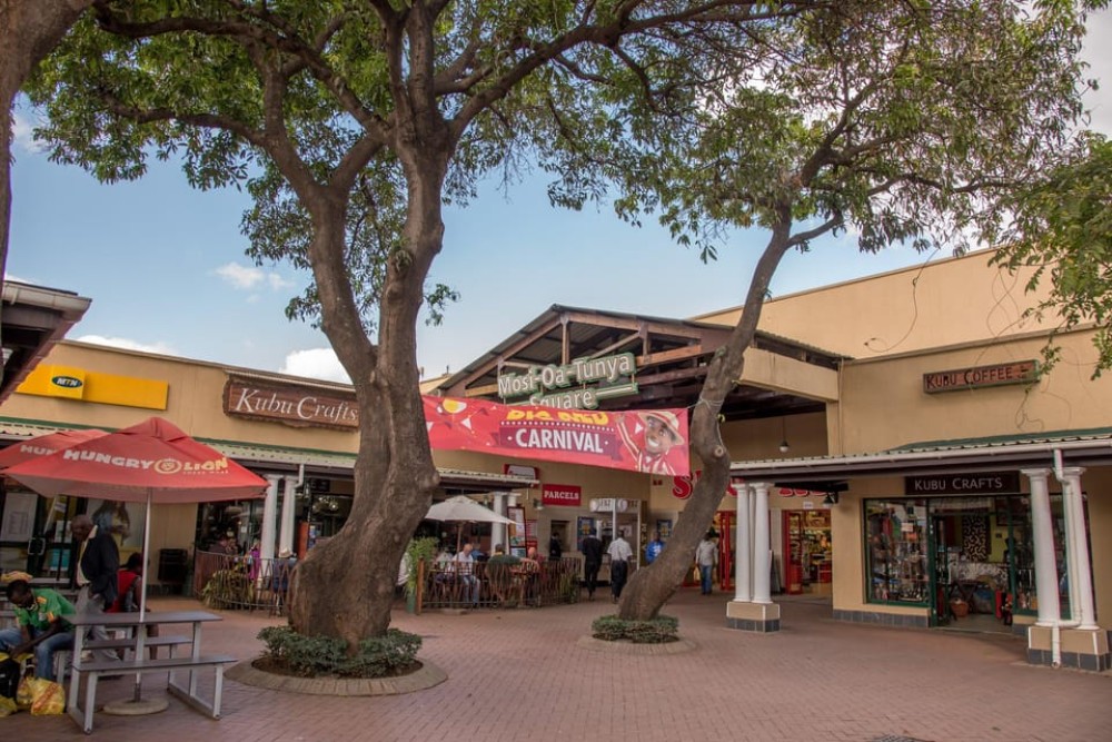 Livingstone: Town Tour | ®ExcursionMania