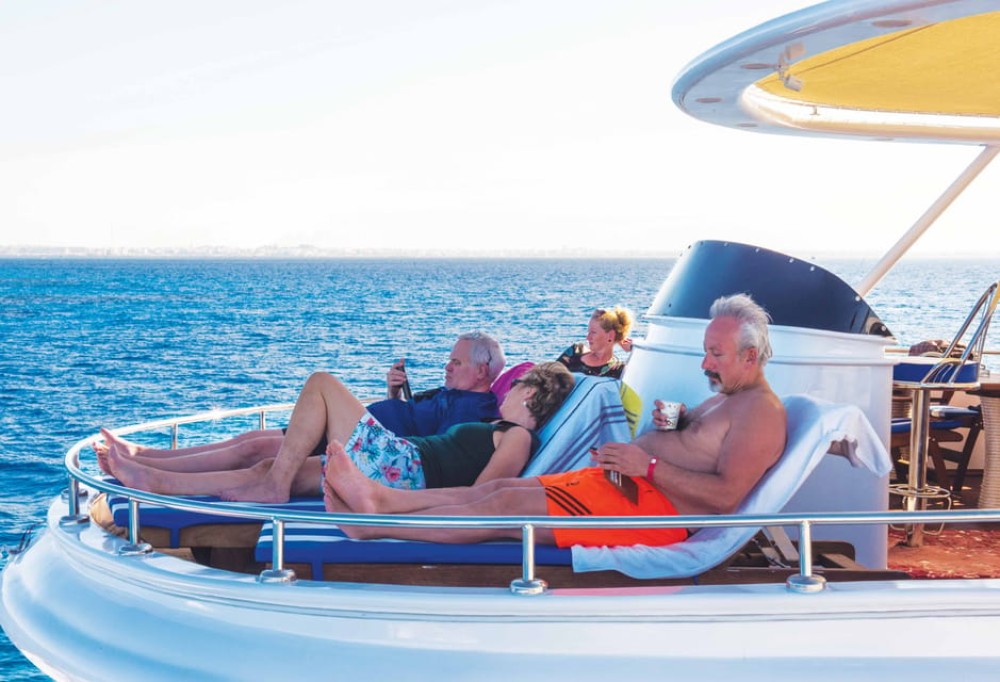 Marsa Alam: Elite vip Turtle bay snorkeling with BBQ Lunch | ®ExcursionMania