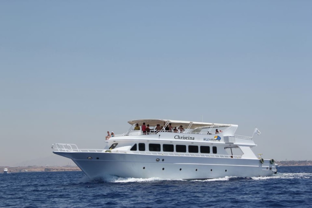 Sharm El-Sheikh: Luxury Ras Mohammed & White Island Cruise | ®ExcursionMania