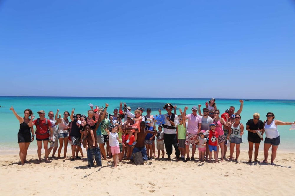 Sharm El-Sheikh: Luxury Ras Mohammed & White Island Cruise | ®ExcursionMania