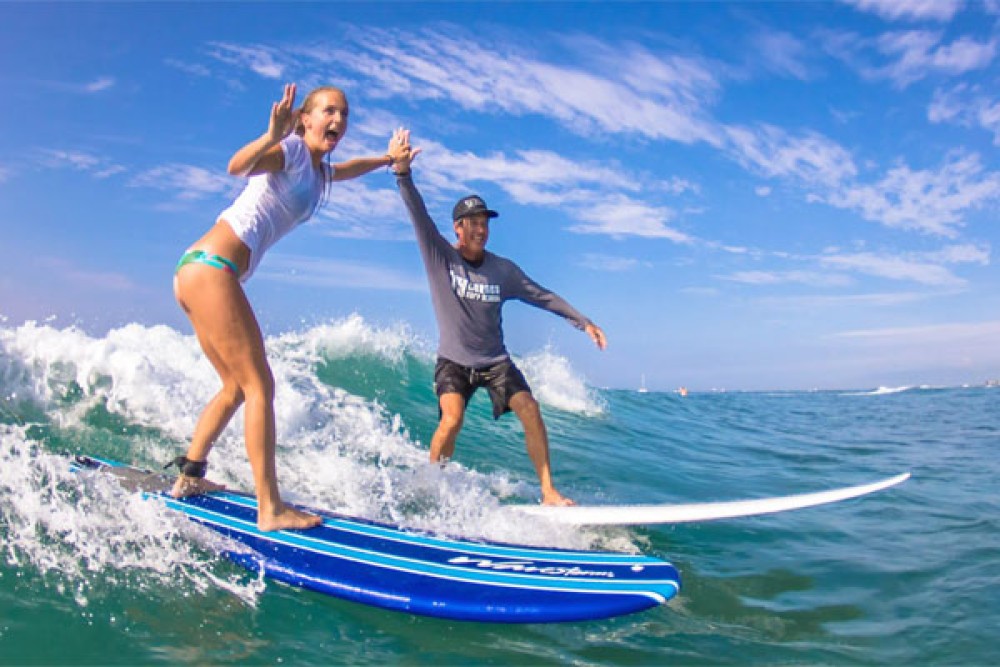 Surf Lesson | ®ExcursionMania