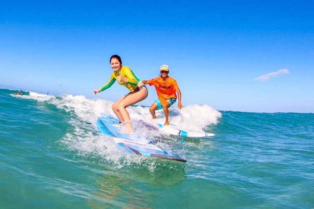 Surf Lesson | ®ExcursionMania