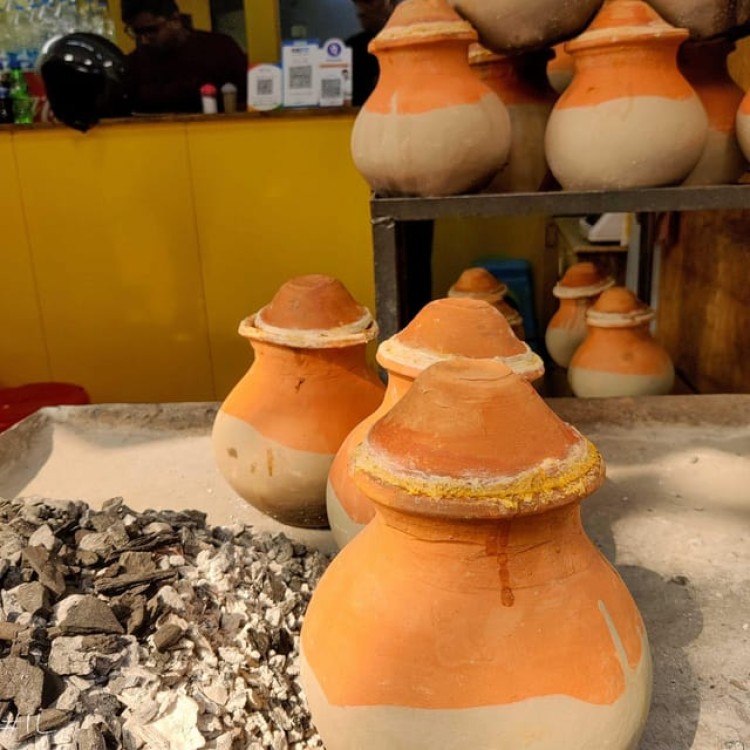 Shipwreck, Fatima Chapel, Viana Desert & Rabil Pottery | ®ExcursionMania
