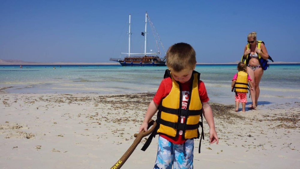 Sharm el-Sheikh: Premium Ras Mohammed & White Island Cruise | ®ExcursionMania