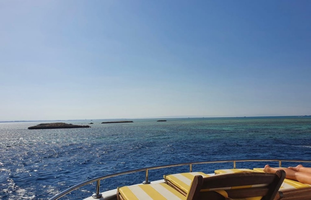 Sharm el-Sheikh: Premium Ras Mohammed & White Island Cruise | ®ExcursionMania