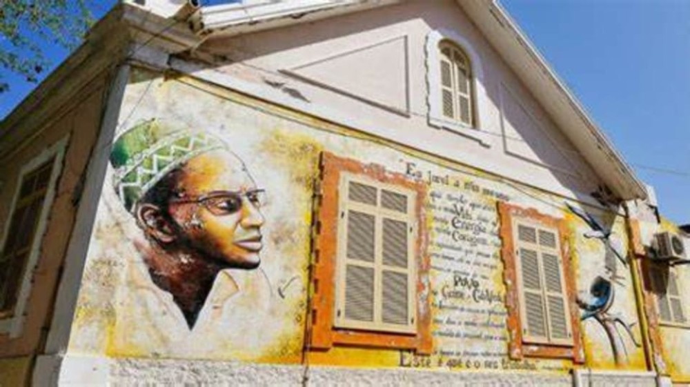 Visit Praia from the point of view of the locals | ®ExcursionMania