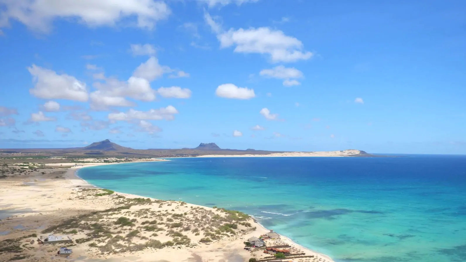 Coastal hike to the Lighthouse | ®ExcursionMania