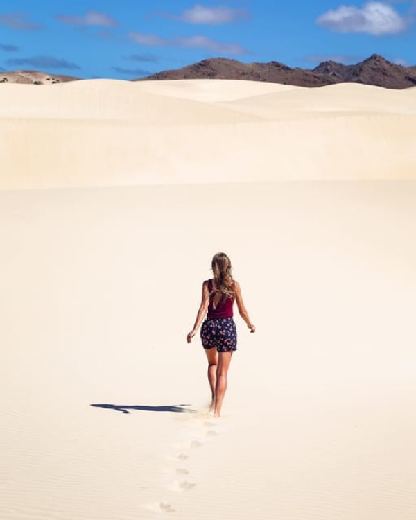 Boavista: Santa Monica beach, Varandinha cave, Sand dunes | ®ExcursionMania