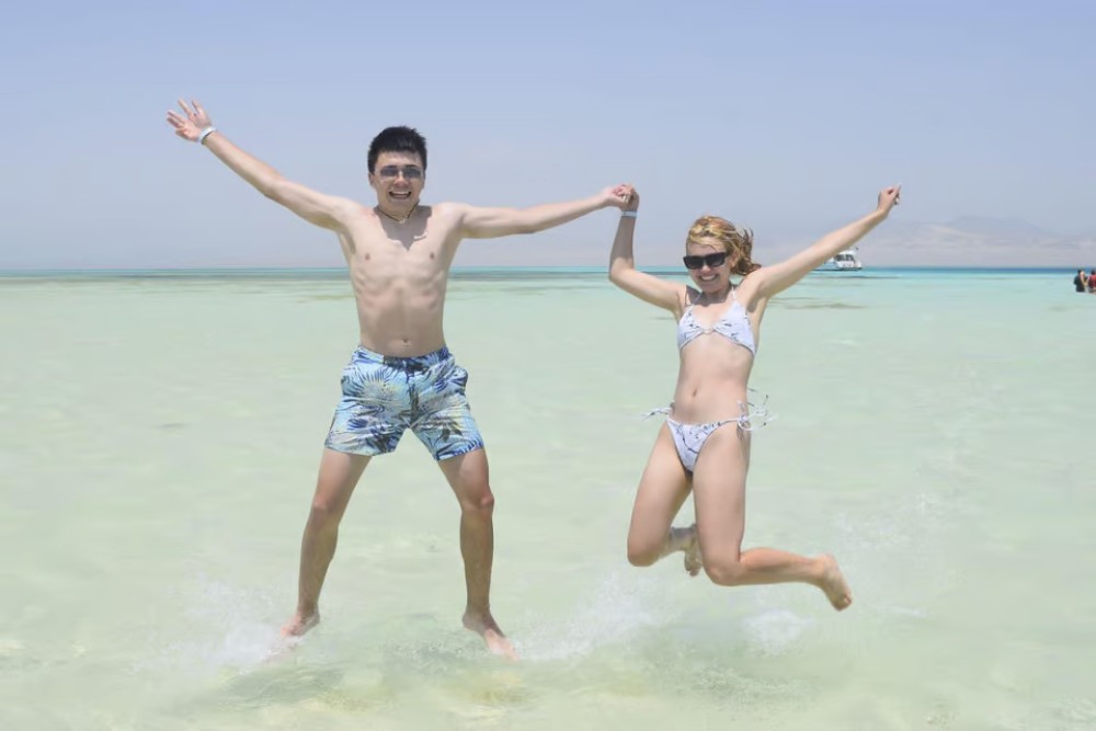 Hurghada: Platinum Orange Bay Snorkeling Cruise with Lunch | ®ExcursionMania