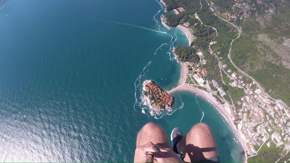 Paragliding Montenegro: Sveti Stefan Air Excursion | ®ExcursionMania