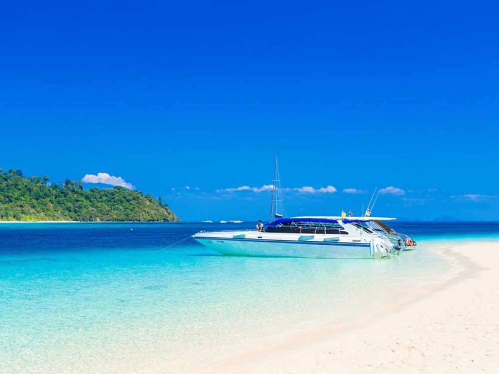 Phuket: Koh Rok and Koh Ha Day Trip Best of Marine Park | ®ExcursionMania