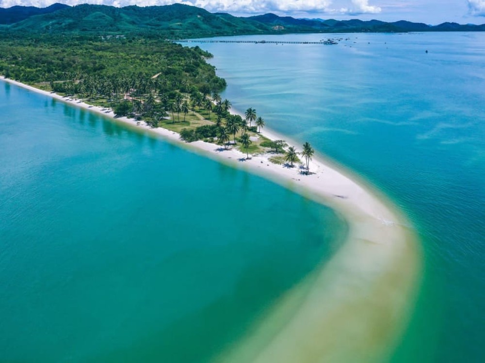 Phuket: James Bond Island Speedboat Tour with Canoeing | ®ExcursionMania