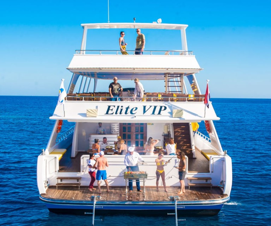 Sharm el-Sheikh: Ras Mohammed Elite VIP Cruise and BBQ Lunch | ®ExcursionMania