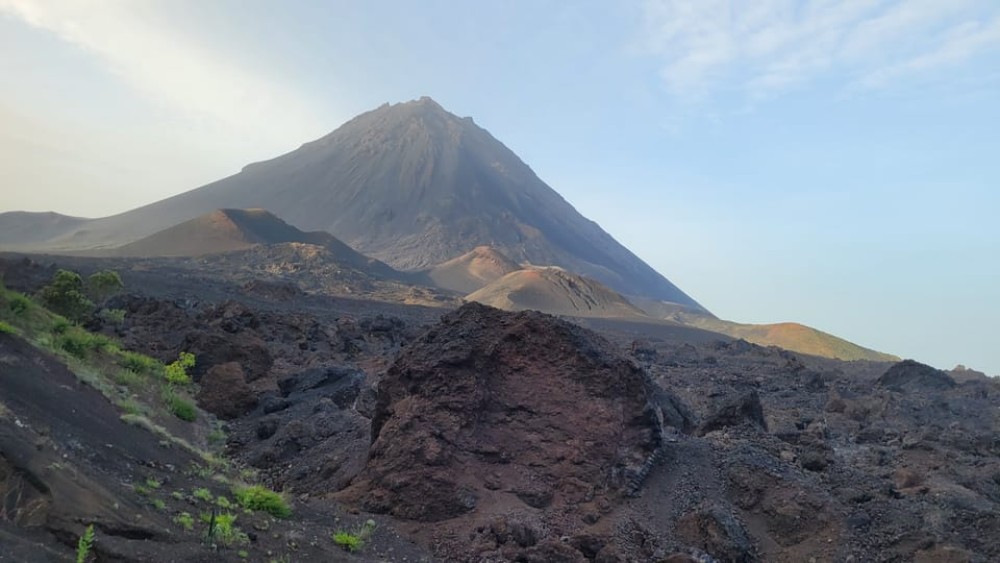 Hike the highest volcano Pico Grande | ®ExcursionMania