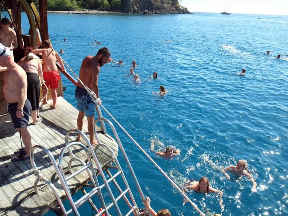 Icmeler All Inclusive Boat Trip With Lunch & Drinks | ®ExcursionMania