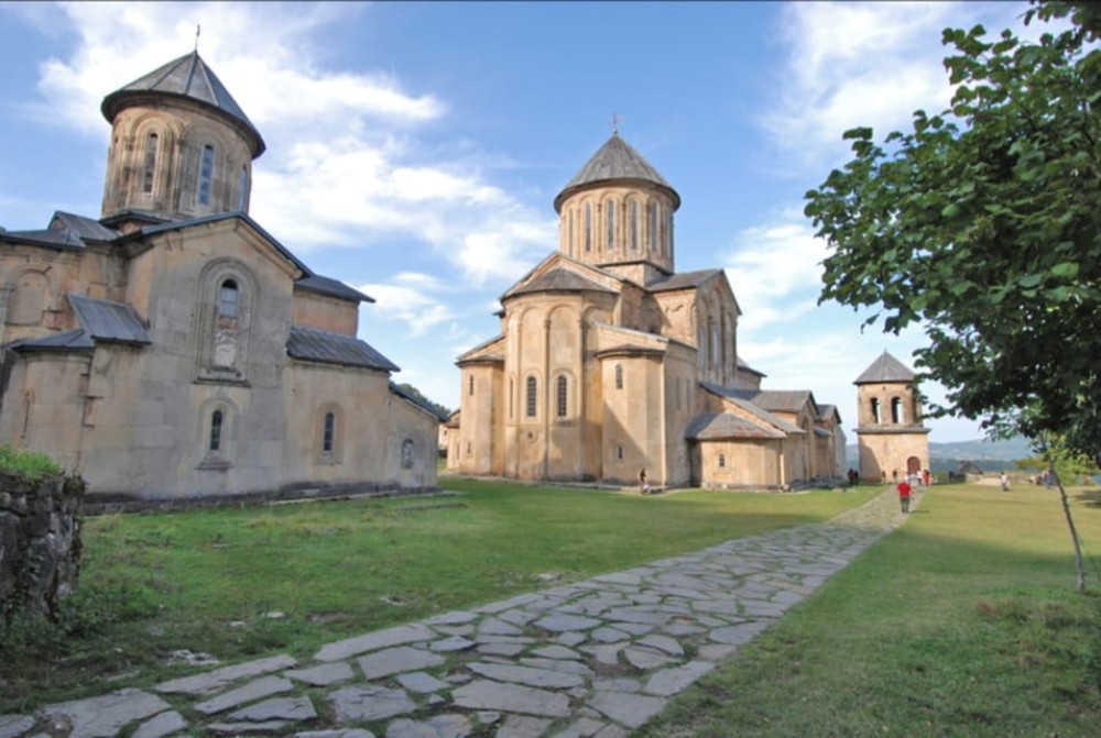 Kutaisi Monasteries: Bagrati, Gelati, Motsameta from Batumi | ®ExcursionMania