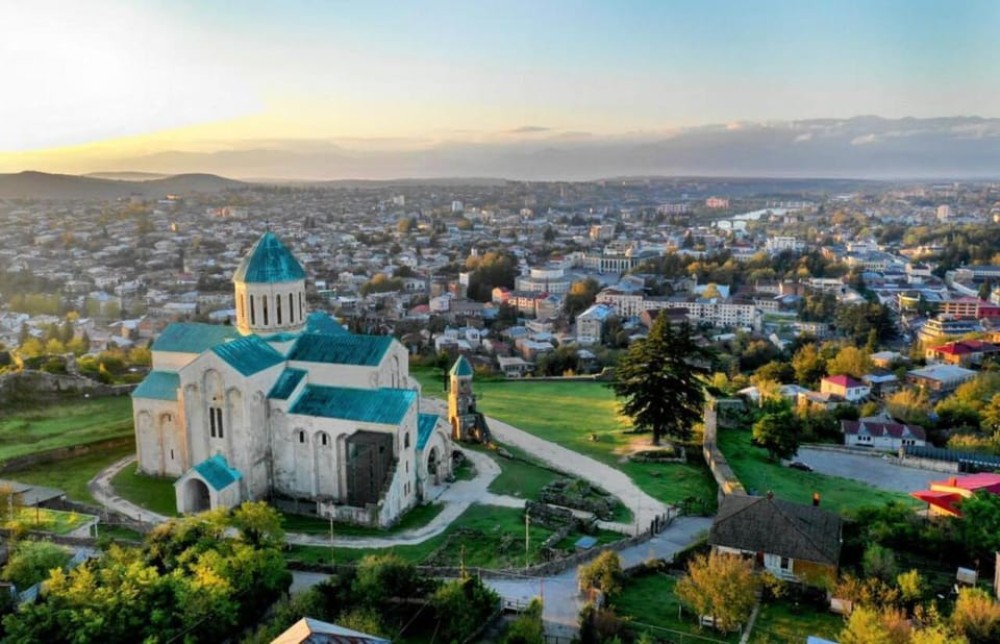 Kutaisi Monasteries: Bagrati, Gelati, Motsameta from Batumi | ®ExcursionMania