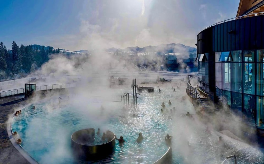 Krakow: Zakopane Tour with Thermal Pools and Hotel Pickup | ®ExcursionMania
