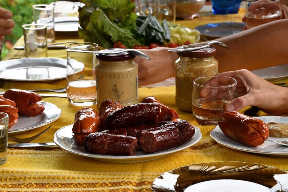 Zakopane: Horse-Drawn Rides with Local Guide & Food Tasting | ®ExcursionMania