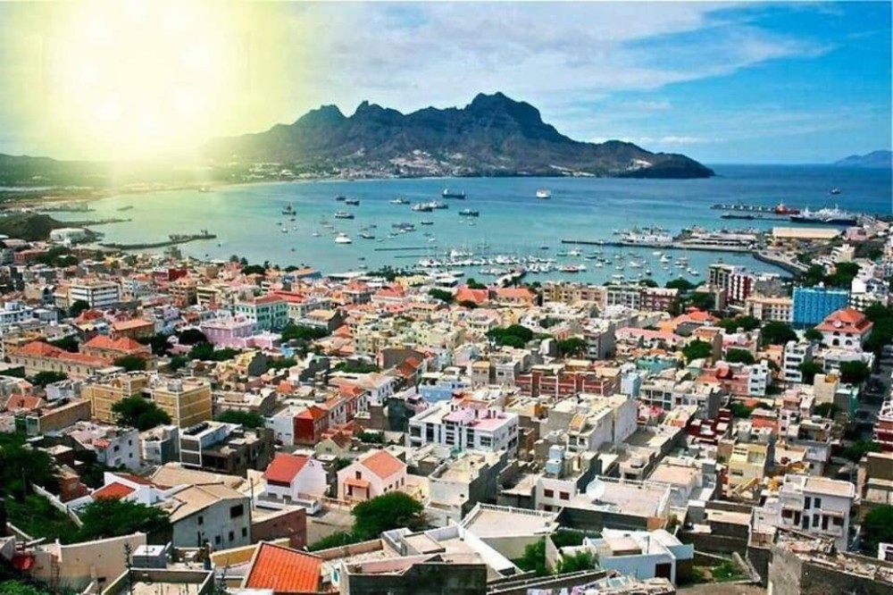City tour Mindelo with music & cultural worshop | ®ExcursionMania