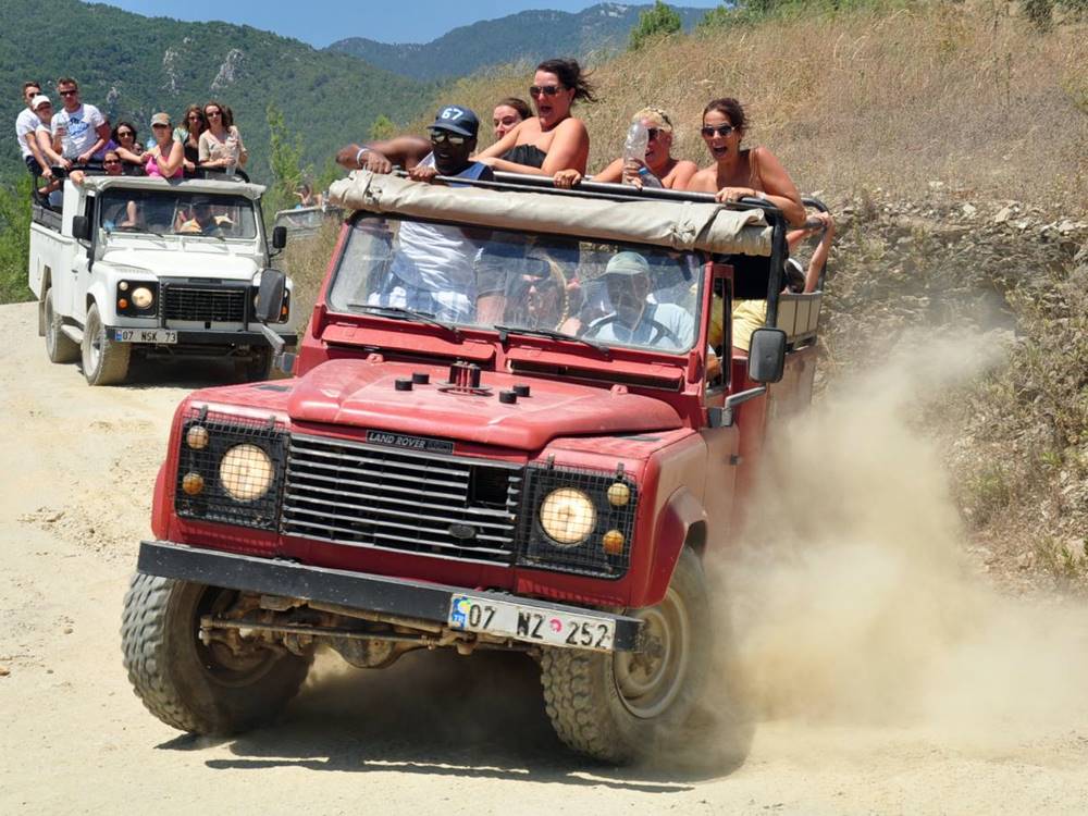 Icmeler: Icmeler Jeep Safari Adventure on Wheels With Splashy Fun | ®ExcursionMania
