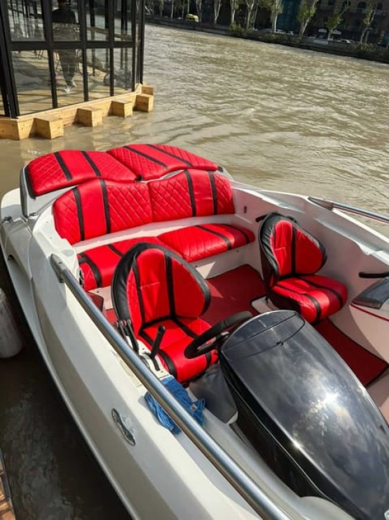 Tbilisi Boat Tour: Private Exciting Boat Trip in Old City | ®ExcursionMania