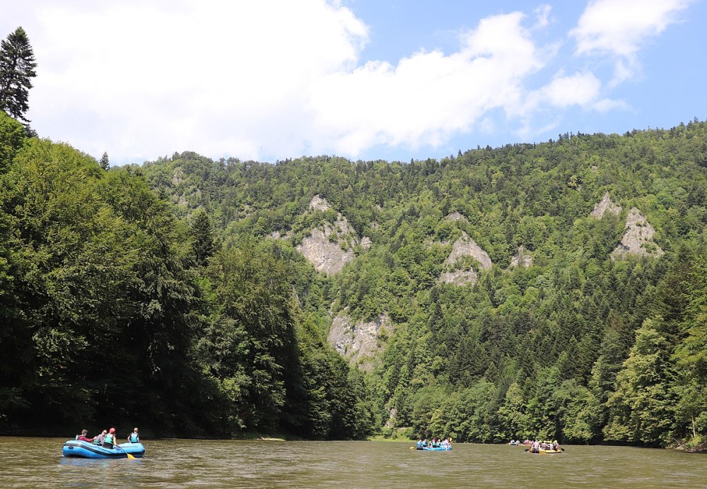 Krakow: Traditional Dunajec Rafting and Mountain Chairlift | ®ExcursionMania