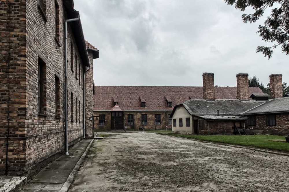 Krakow: Auschwitz-Birkenau Guided Tour with Hotel Transfer | ®ExcursionMania