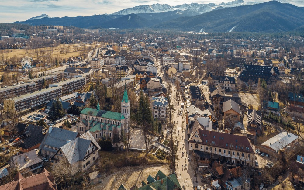 Krakow: Zakopane Day Tour with Optional Thermal Baths | ®ExcursionMania