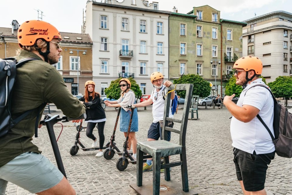 Krakow: Guided E-Scooter City Tour with Food Tastings | ®ExcursionMania