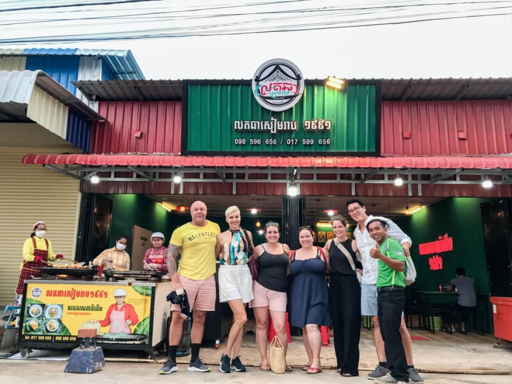 Siem Reap: Evening Food Tour with 10 Local Tastings | ®ExcursionMania